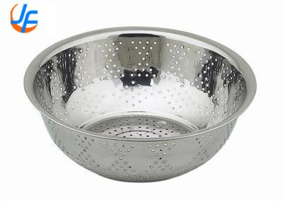China Metal Wire Mesh Perforated Baking Tray Hanger Fruit Vegetable Basket Anti Rust for sale