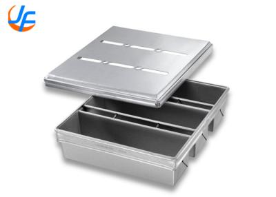 China RK Bakeware China Foodservice NSF Commercial Aluminum Loaf Pans / Special Strap Pullman Bread Pan for sale