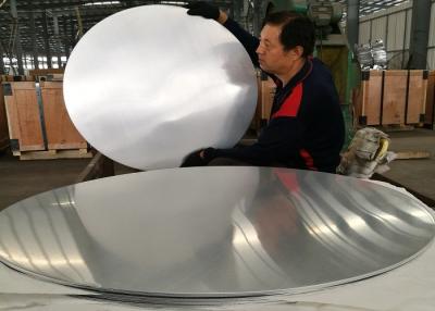 China Grande peso leve de alumínio redondo de lustro da folha 1070 para utensílios da cozinha à venda