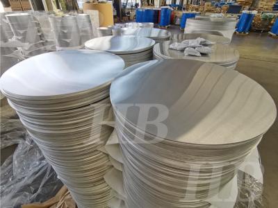China Kaltgewalzter cm 1000 Reihe Aluminiumkreis-Blatt-Temperament-HO hoch Wärmeleitfähigkeits- zu verkaufen