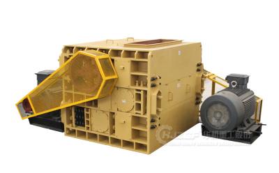 China Industrial  Three Roll Crusher Machine Fine Crushing Of Solid Materials for sale