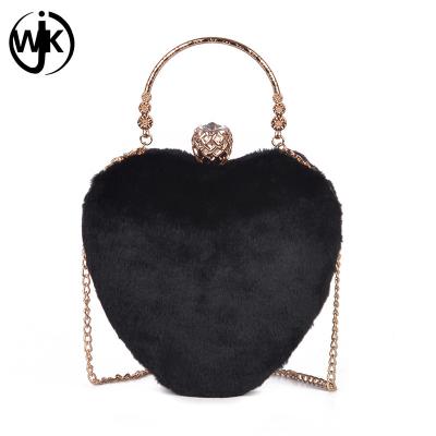 China hot sale plush handbags clutch bags crossbody clutch evening bags wholesale heart shape fur zari clutch bag for sale