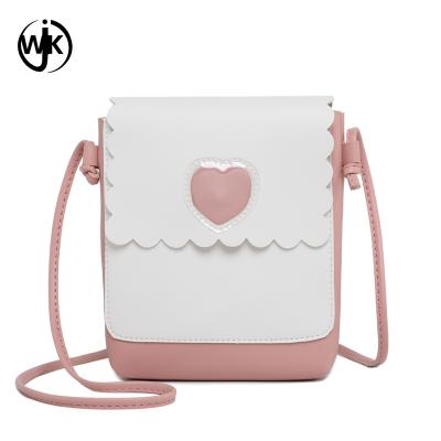 China 2019 Korea fashion bags Cute Girls pink Lovely Heart Printing Pink Shoulder mini lady bag chic sling mini cross bag for sale