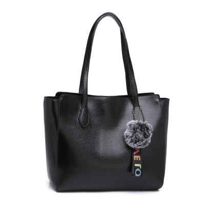 China New style customized ladies leather handbag Guangzhou manufacturer of tote shoulder bag and female PU handbags for sale