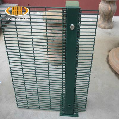 China High security 358 security fence, pvc coated clearvu anti climb fence for sale