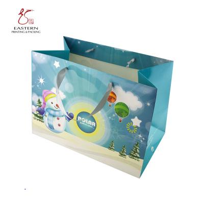China Christmas Pantone Printed Paper Gift Bags , Luxury Gift Bags With Ribbon for sale