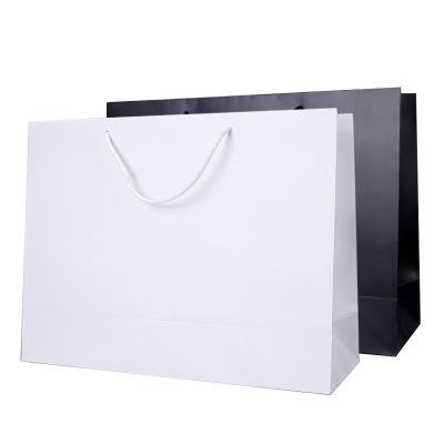 China Sacos de compras de papel impressos personalizados com punho 13*19*6cm à venda