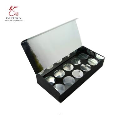 China Eco Friendly Mirror Silver Cardboard Cupcake Paper Box Custom Logo for sale