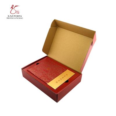 Китай Покрашенный печать коробки рифленой вытачки картонной коробки верхней с вставкой продается