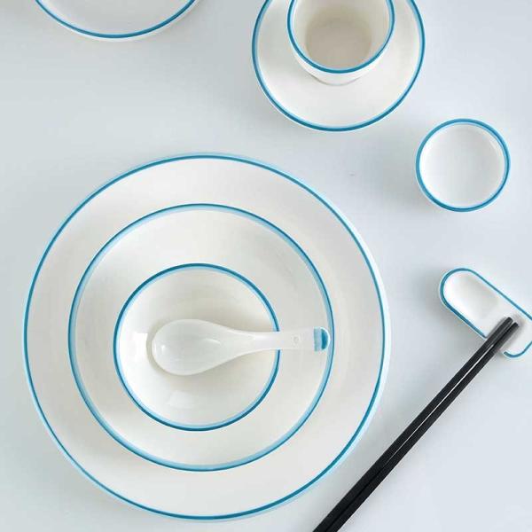 Quality Food Safe Porcelain Tableware Set Hotel Porcelain White Dinnerware for sale