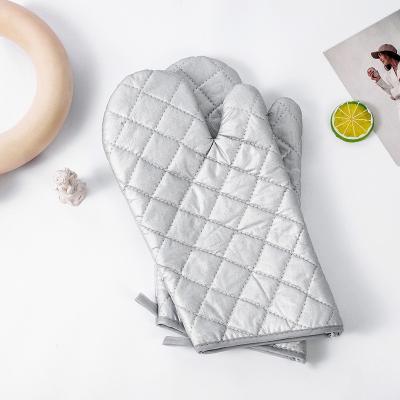 China Heat Resistant Cotton Oven Gloves Oven Mitts Silver Coated Cooking Gloves For Kitchen Cooking for sale