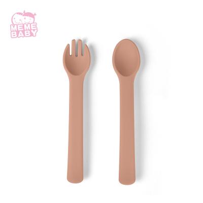 China Self Feeding Kids Dinnerware Silicone Baby Spoon And Fork With CE Approval for sale