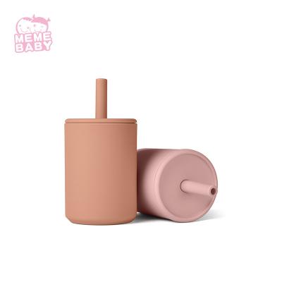 China 6oz Silicone Lid Sippy Cup Custom Silicone Drinking Cups Reusable Temperature Resistance for sale