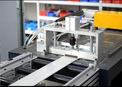Chine Machine de poinçon de recourbement de coupure hydraulique de fabrication de barre omnibus à vendre