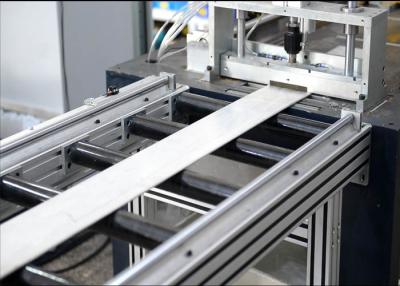 China Cortadora de doblez de perforación de la barra de distribución para la barra de aluminio de cobre en venta