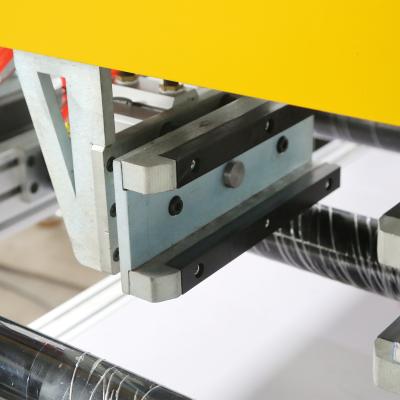 Chine Chaîne de montage en aluminium de barre omnibus de fabrication de barre omnibus de cadre 5 axe à vendre