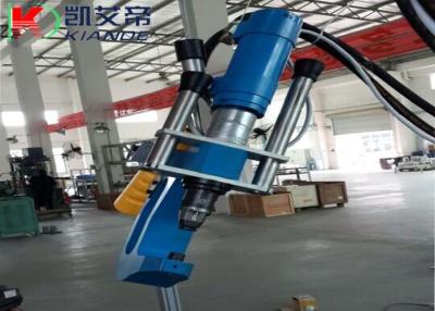 China O auto Pierce Riveting Busbar Riveting Machine automatizou o resplendor à venda