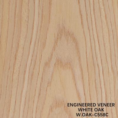 Cina White Oak Engineered Wood Flat Cut Veneer Crown Grain 558C For Hotel Decoration in vendita