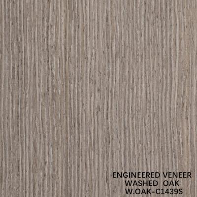 China Reconstituted Washed Oak Wood Veneer Slice Cut Technics Vertical Grain Standard Size 2500*640mm Indoor Decorative Board for sale
