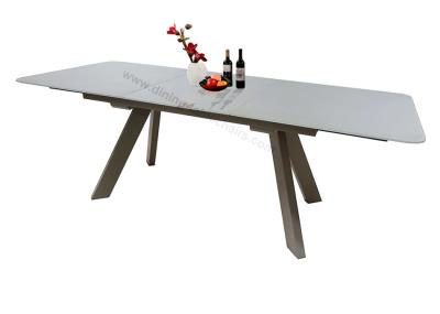 Китай Стильный покрашенный закаленный стеклянный обеденный стол, прямоугольный обеденный стол расширения продается