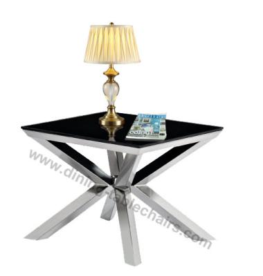 中国 ステンレス製の流行の角のテーブル、正方形の黒によって塗られるダイニング テーブルのブラシをかけられた足 販売のため