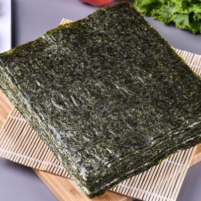 China Widely Available Vacuum Sealed Sushi Nori Sheets Dark Green Color for sale