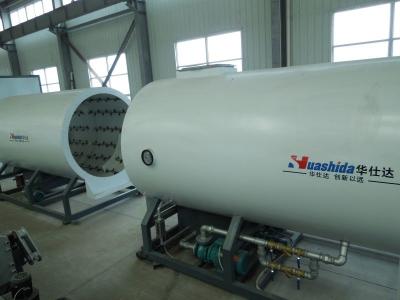 Chine PLC contrôle HDPE gilet isolé PE machine d'extrusion de tuyaux à l'extérieur du boîtier équipement d'extrusion à vendre