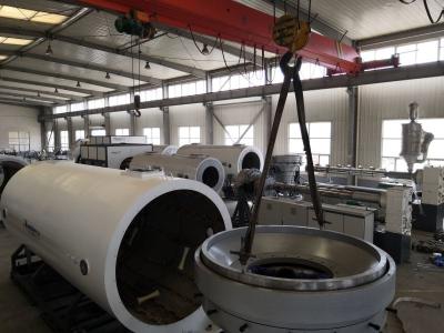China 930mm PU Foaming Insulating Foam Pipe Cover Production Line 25-30 tons / day for sale