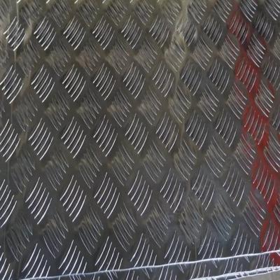 中国 5つの棒磨かれたアルミニウム レジ係の版シート8x4 5083 H112 8 x 4 2011 T6明るい踏面 販売のため