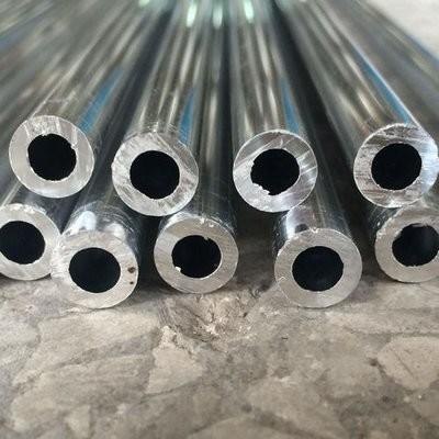 China ASTM 1050 1060 Aluminum Alloy Pipe Polished Finish Seamless For Automobiles for sale
