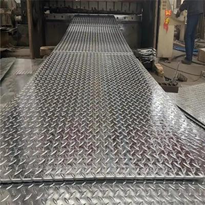 China Para a placa quadriculado de alumínio feita sob encomenda de /Tread da folha de Diamond Plate Anti-Slip Ribbed Aluminum à venda
