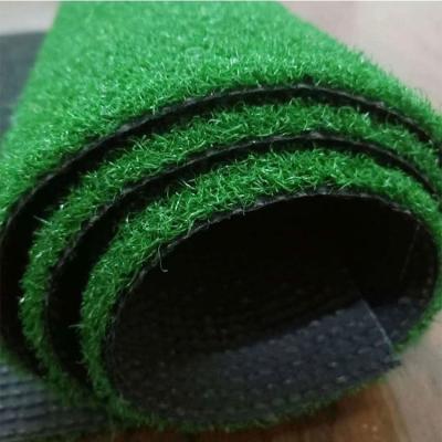 China Simulation Outdoor Artificial Turf Red Artificial Grass For Golf for sale