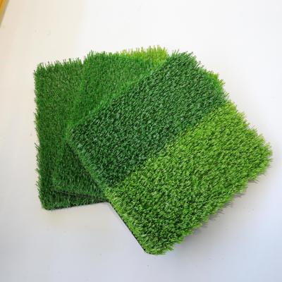 Chine Unfilled Flooring Artificial Football Grass Garden Turf Carpet Grass à vendre