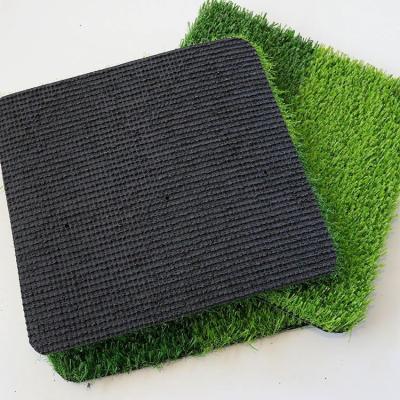 China Unfilled Outdoor Artificial Grass Football Anti Slip Flooring Artificial Grass à venda
