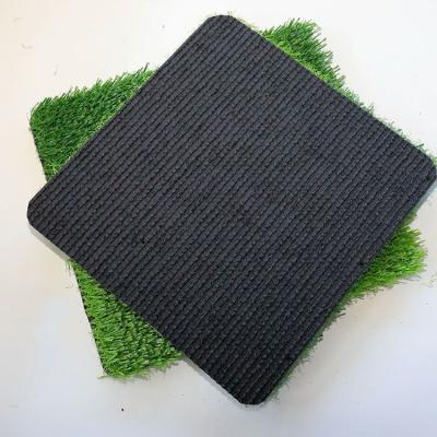 中国 Unfilled Sports Outdoor Artificial Grass Garden Lawn Grass Carpet For Cover 販売のため