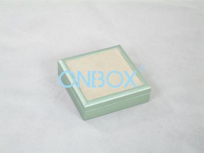 China Paper and Velvet Coin Display Box , Coin Presentation Boxes Green for sale