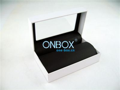 中国 透明な窓が付いている白書の白黒贅沢なプラスチック腕時計の包装箱 販売のため
