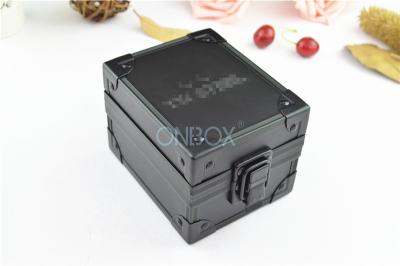 China Elegant Aluminium Watch Box For Single Men 'S Watch , Metal Watches Storage Case With Lock for sale