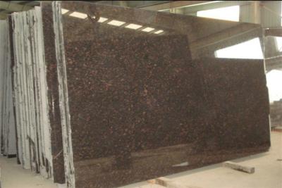 China Indian Tan Brown Granite Stone Slabs for Coffee Coral Project , Granite Bar Tops for sale