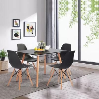 China Home Furniture Eames Dining Chair Multicolor Minimalist Style For Kitchen for sale