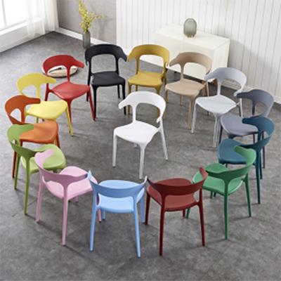 China Modern Restaurant Furniture Plastic Chairs Cheap Restaurant Leisure Coffee Shop Can Stack Plastic Chairs for sale