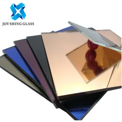 China Green Coloured Mirror Glass 4mm Float Glass Mirror 3300*2140mm for sale