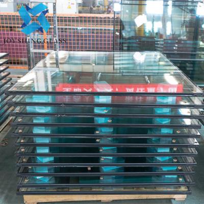 China Low-E Insulated Float Glass 6+12A+6 Ultra Clear Float Glass High Transmittance for sale