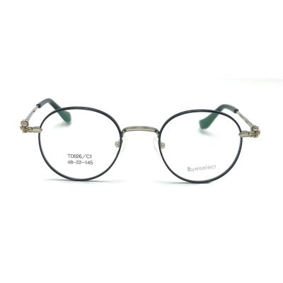 China TD026 Durable Round Titanium Frame for Eyeglasses - Titanium Optical Frame en venta