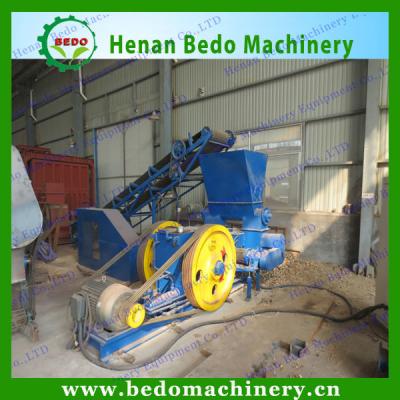 China Mechanical Wood Briquette Machine For Stamping Sawdust 8000kg for sale