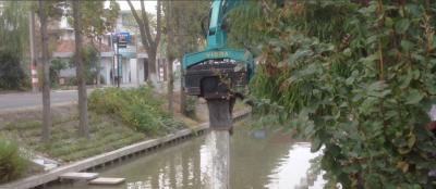 China Martillo hidráulico del Vibro de Mounted River Canal del excavador en venta