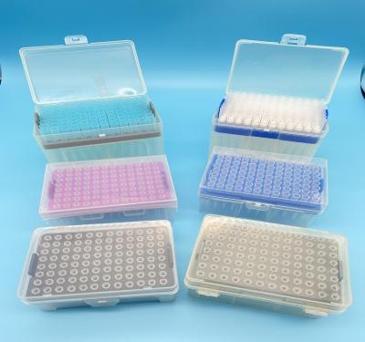 China Transparent Disposable Pipette Tips Dispenser 100-1000ul Low Adsorption Suction Head for sale