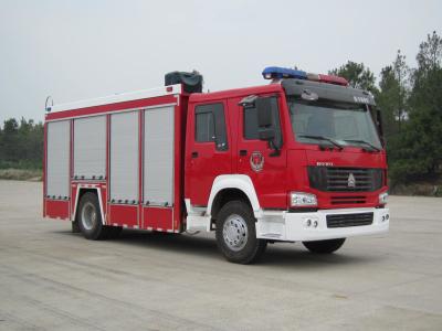 China Red Color Diesel Gas RC Fire Truck 4x2 For Fire Fighting Emergency Rescue for sale