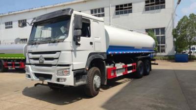 China HOWO 6X4 Water Tank Lorry , Water Container Truck 25 Cubic 25 Tons Capacity for sale