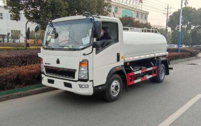 China HOWO Engineering Emergency Vehicle 3800mm With 8 Cubic 8 Tons Water Tank for sale